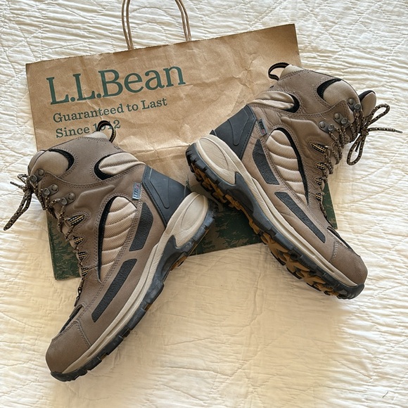 LL Bean Winter Boots - Picture 6 of 11